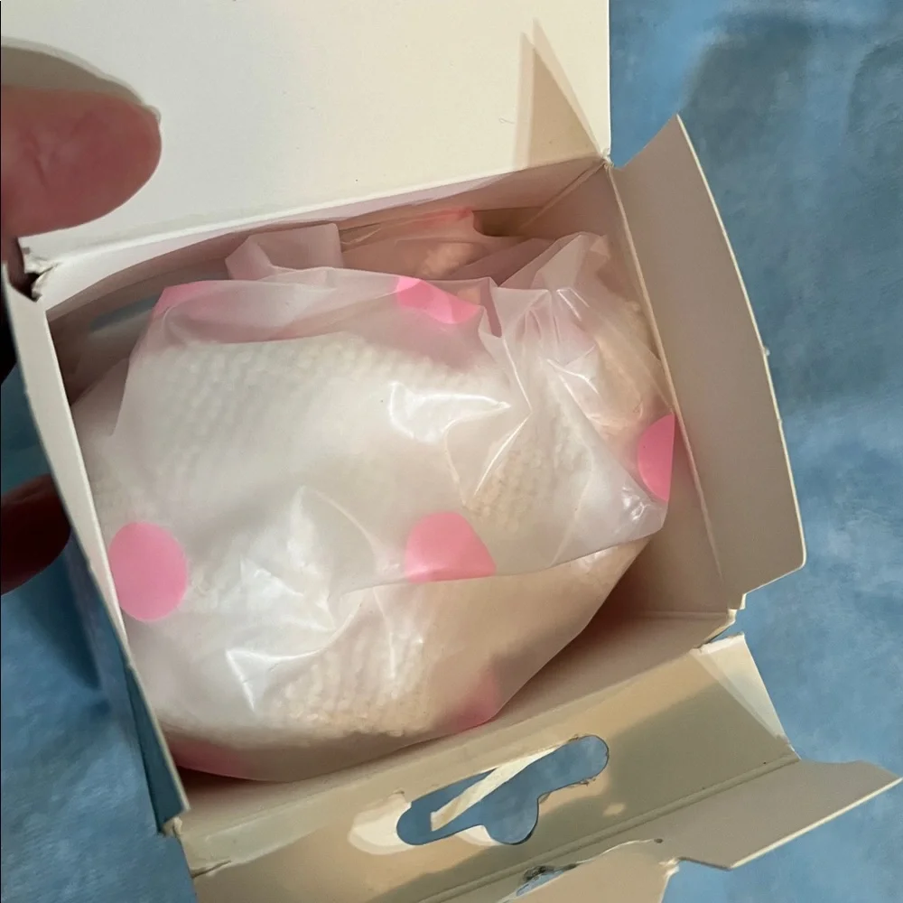 NEW Turbie Twist Reversible Microfiber Lined Shower Cap- Pink polka dots